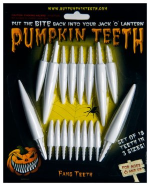 Wolfe Pumpkin Teeth Fangs