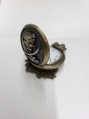 Large Pirate Skull with Swords Pocket Watch