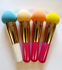 Beauty Blender Applicator