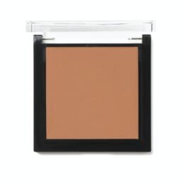 BN Sheer Foundation Bella 004