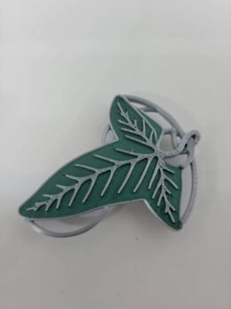 The Lord of the Rings Elven Leaf Cloak Pin