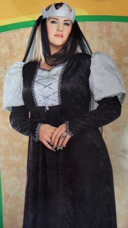 Renaissance Lady | Plus