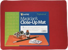 Magician's Close-Up Mat | Red